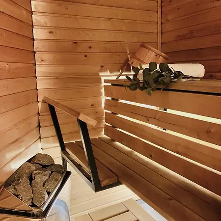 Finland Spacious Downtown - One Bedroom, Private Sauna And Great Location In Downtown Lägenhet *